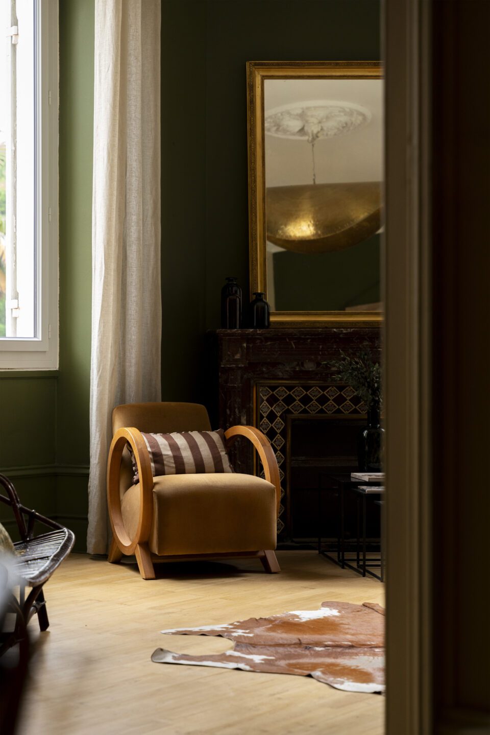FERRAT-SALON SAM-16-LD