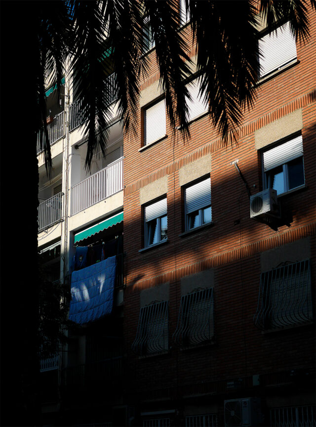 VALENCIA-20X27